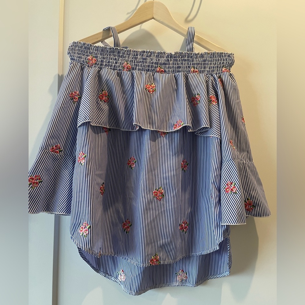 Signature Studio Blue Striped Floral Blouse